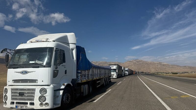 Թուրք-իրանական սահմանին բեռնատարների կուտակումներ են