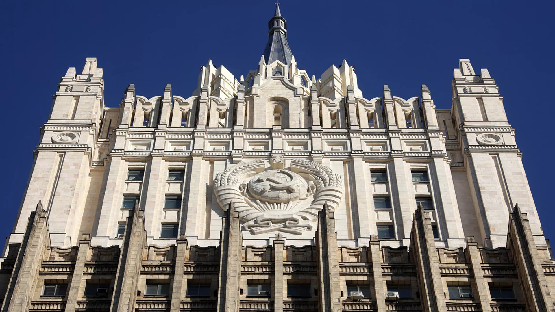 ԳԴՀ–ն որոշել է զանգվածաբար արտաքսել ռուսաստանցի դիվանագետներին. ՌԴ ԱԳՆ–ի հայտարարությունը