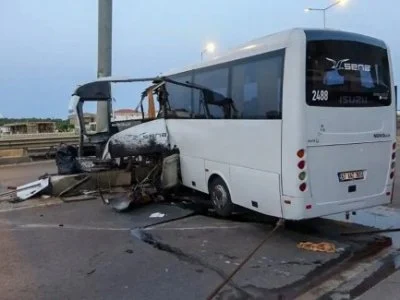 Автобус с туристами из РФ и Беларуси попал в ДТП в Анталье: есть  раненые