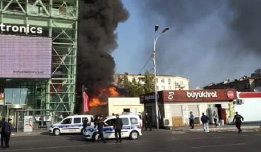 Բաքվի կենտրոնում հրդեհ է բռնկվել