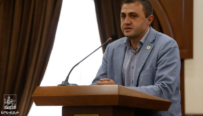 Երեւանի ավագանու անդամ Արման Անտոնյանին դանակահարել են հենց իր տանը.Երեւանի ավագանու «Իմ քայլը» խմբակցությունը դատապարտում է