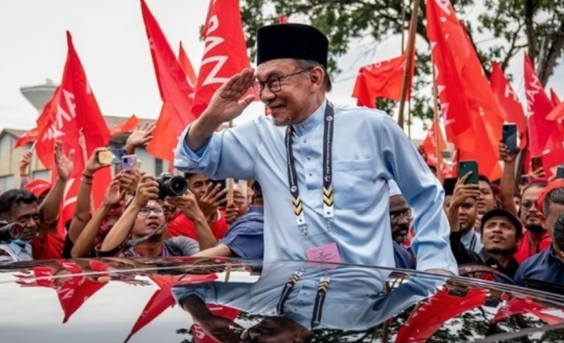Մալայզիայի նոր վարչապետը ծախսերը կրճատելու համար հրաժարվել է Mercedes S600-ից