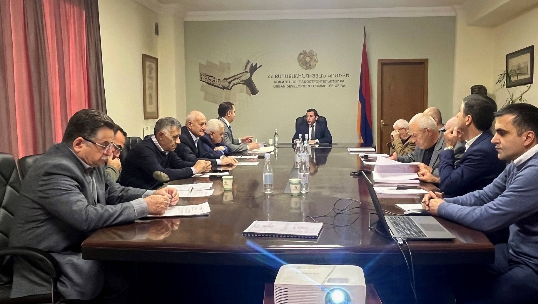 Քաղաքաշինության կոմիտեի նախագահի գլխավորությամբ կայացել է գիտատեխնիկական խորհրդի հերթական նիստը