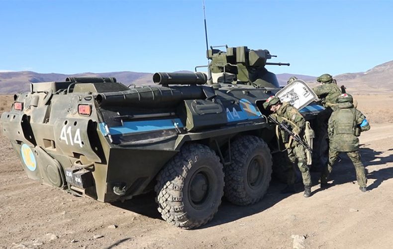 Российские миротворцы совершили более 100-км патрулирование вдоль линии разграничения сторон в Нагорном Карабахе