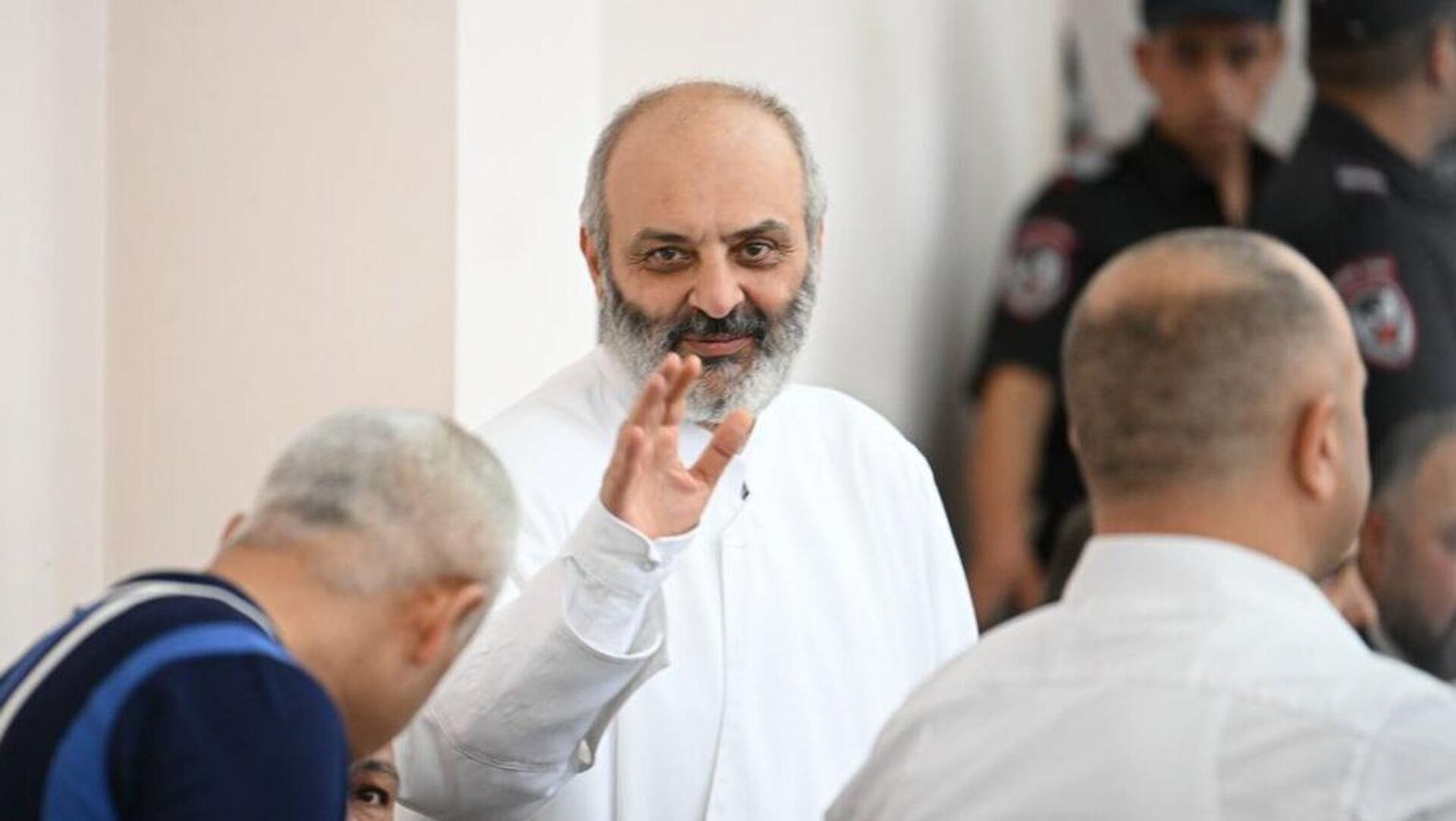 Քանի դեռ սիրտս բաբախում է, կպայքարեմ իմ երկրի ազատագրման համար. Բագրատ Սրբազան