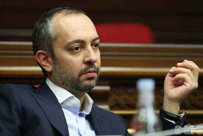 Աղաջանյանը ընդդիմությանը մեղադրեց քաղաքական բոլոր կարևորագույն գործընթացներից խուսափելու մեջ