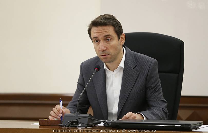 Գործի մեջ ես ընկերներ չունեմ. Մարության