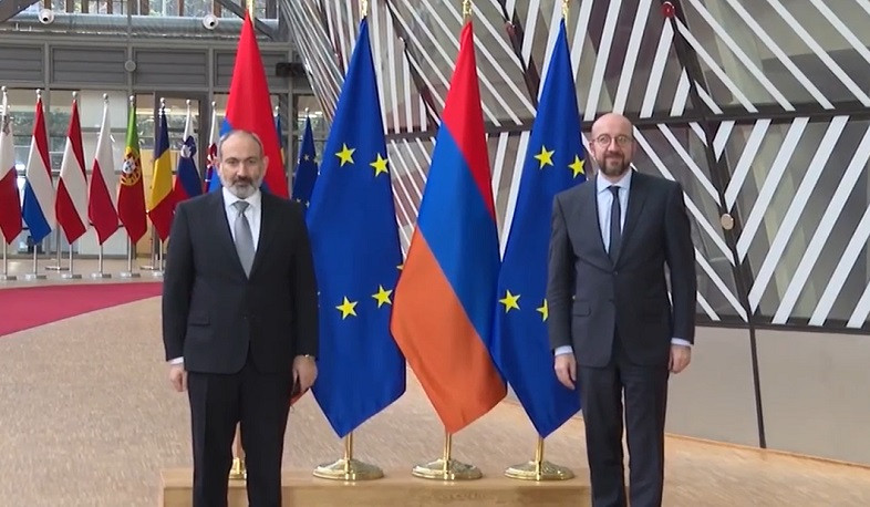 Բրյուսելում Նիկոլ Փաշինյանը հանդիպել է Շառլ Միշելի հետ