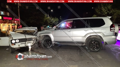 էրեբունի-Նոր Արեշի 26-րդ փողոցների խաչմերուկում բախվել են Toyota Land Cruiser Prado-ն ու 06-ը. կա վիրավոր