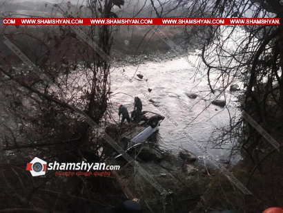ГАЗ 3102-ը բախվել է արգելապատնեշին և գլխիվայր ընկել Աղստև գետը. 21-ամյա վարորդը մահացել է
