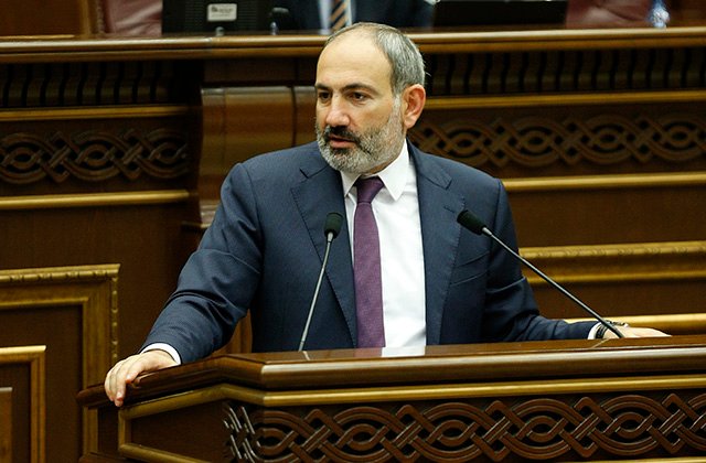 Պետք է անկեղծ ասեմ՝ պատշաճ չեմ համարում հետևից հարցին պատասխանել․ Փաշինյանը՝ ընդդիմությանը