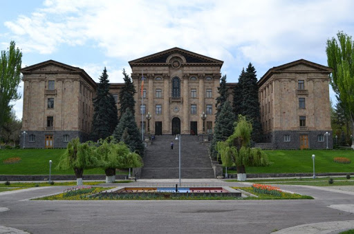 Իշխանությունն անցանկալի կերպարներին պատժելու նոր ձև է մտածել. «Ժողովուրդ»