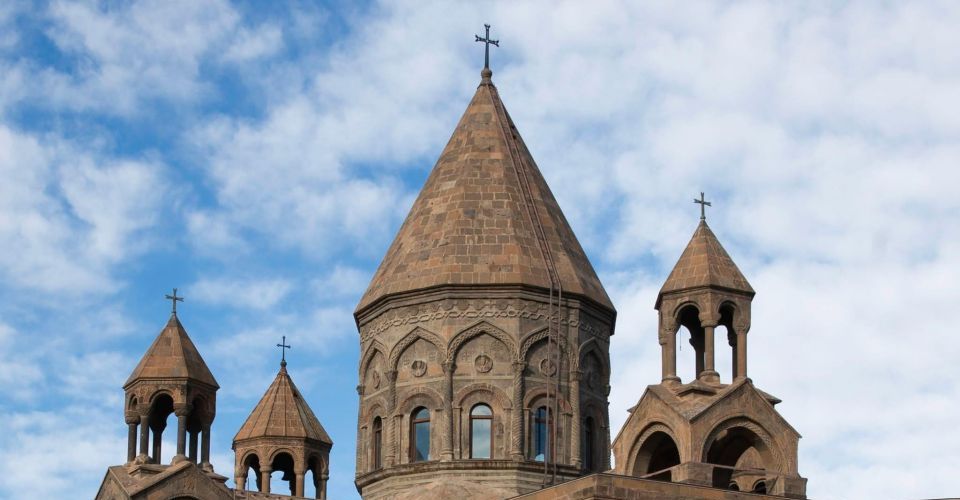 Եկեղեցու դեմ գրոհը որպես աշխարհաքաղաքական գործարք․ «Փաստ»