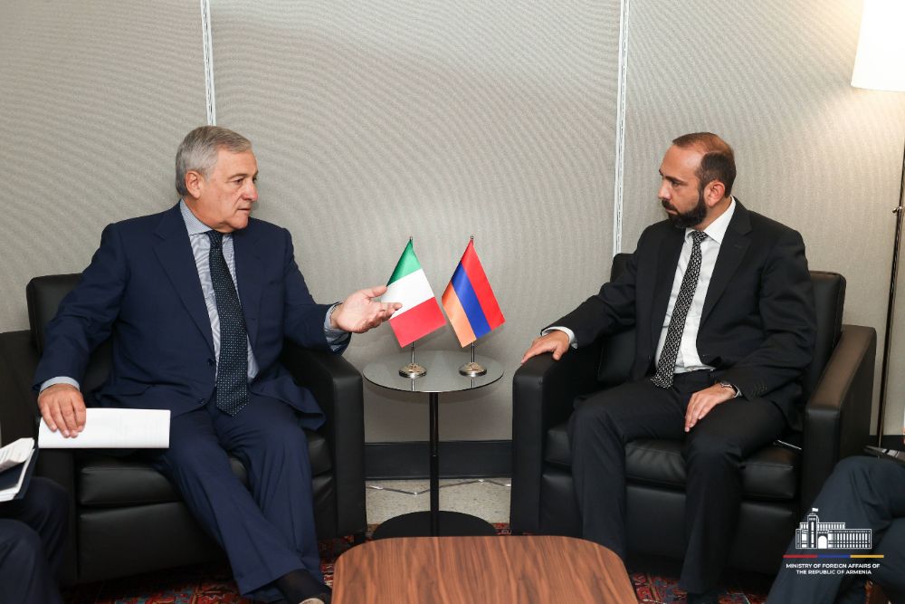Հայաստանն ունի հստակ քաղաքական կամք՝ սեղմ ժամկետում Ադրբեջանի հետ ստորագրելու խաղաղության պայմանագիր. Միրզոյանը՝ Իտալիայի ԱԳ նախարարին