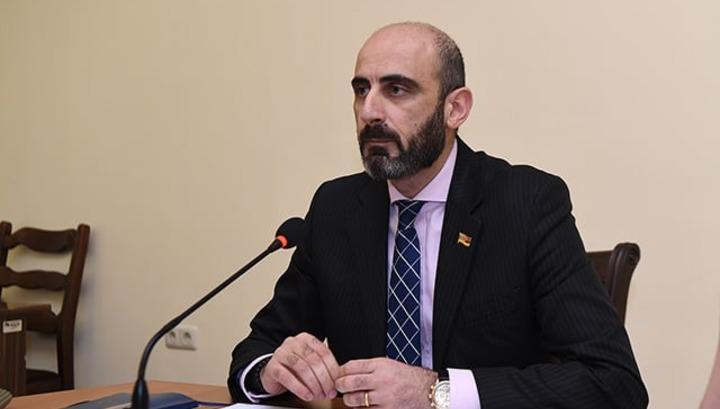 Մանդատս վայր դնելու մասին ամեն ինչ գրել եմ, ավելացնելու ոչինչ չունեմ, դրանով բավարարվեք. Զեյնալյան