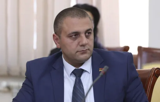 Կխորհրդակցեմ՝ կորոշեմ․ Կարեն Սարուխանյանը՝ Գյումրու քաղաքապետի պաշտոնում իր թեկնածության մասին