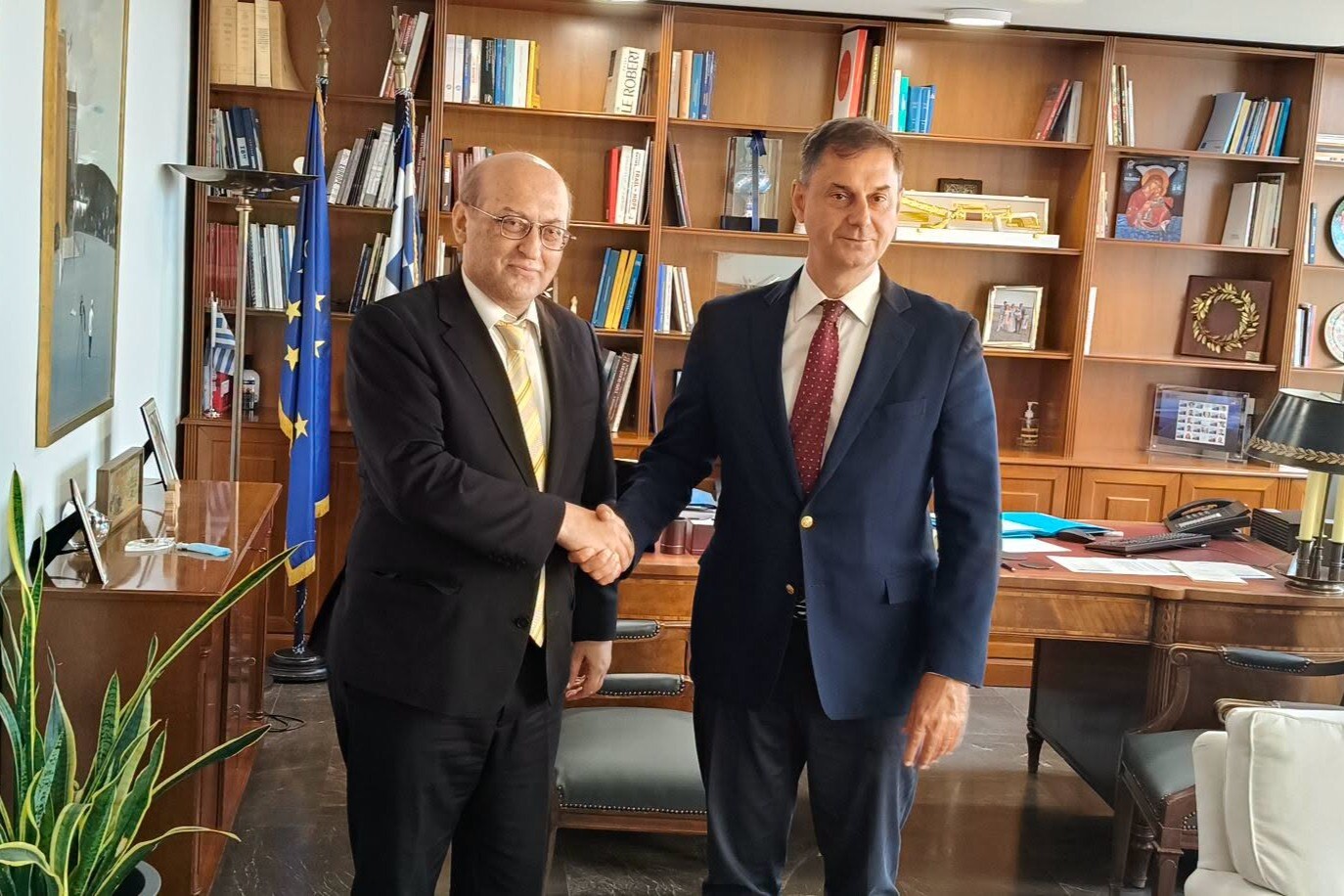 Տիգրան Մկրտչյանն ու Հարիս Թեոխարիսը քննարկել են Հայաստան–Հունաստան տնտեսական հարաբերությունները զարգացնելու հնարավորությունները
