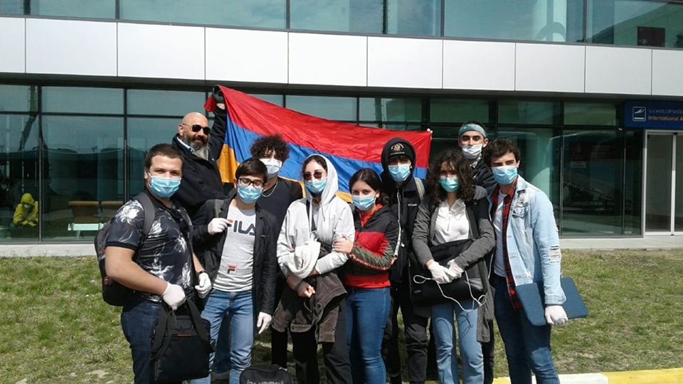 45 հայ աշակերտներ և ուսանողներ վերադարձան Հայաստան
