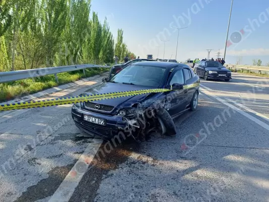 Մխչյանում բախվել են 2 «Opel»-ներն ու «ՎԱԶ 2114»-ը. հղի կինը տեղափոխվել է հիվանդանոց