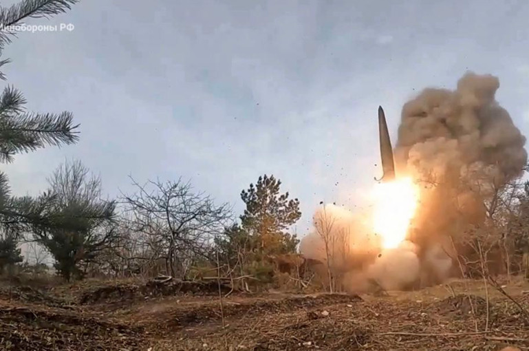 Ինչպես է ՌԴ ՊՆ-ն «Իսկանդեր»-ով հարվածում Ուկրաինայի ռազմական ենթակառուցվածքին (տեսանյութ)