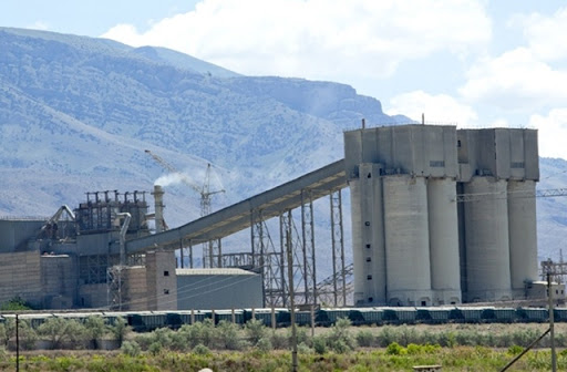 Արարատ ցեմենտ գործարանի աշխատողներից պահանջում են մասնակցել բողոքի ակցիաներին. Սաքունց