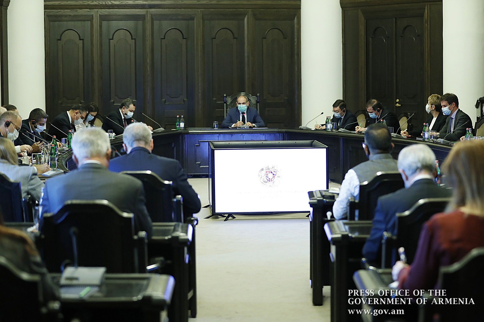 «Հումանիտար ճգնաժամը կանխարգելելու միակ արդյունավետ միջոցը կարող է լինել ԼՂ ժողովրդի ինքնորոշման իրավունքի ճանաչումը». վարչապետը հանդիպել է ՀՀ-ում հավատարմագրված օտարերկրյա դիվանագետներին