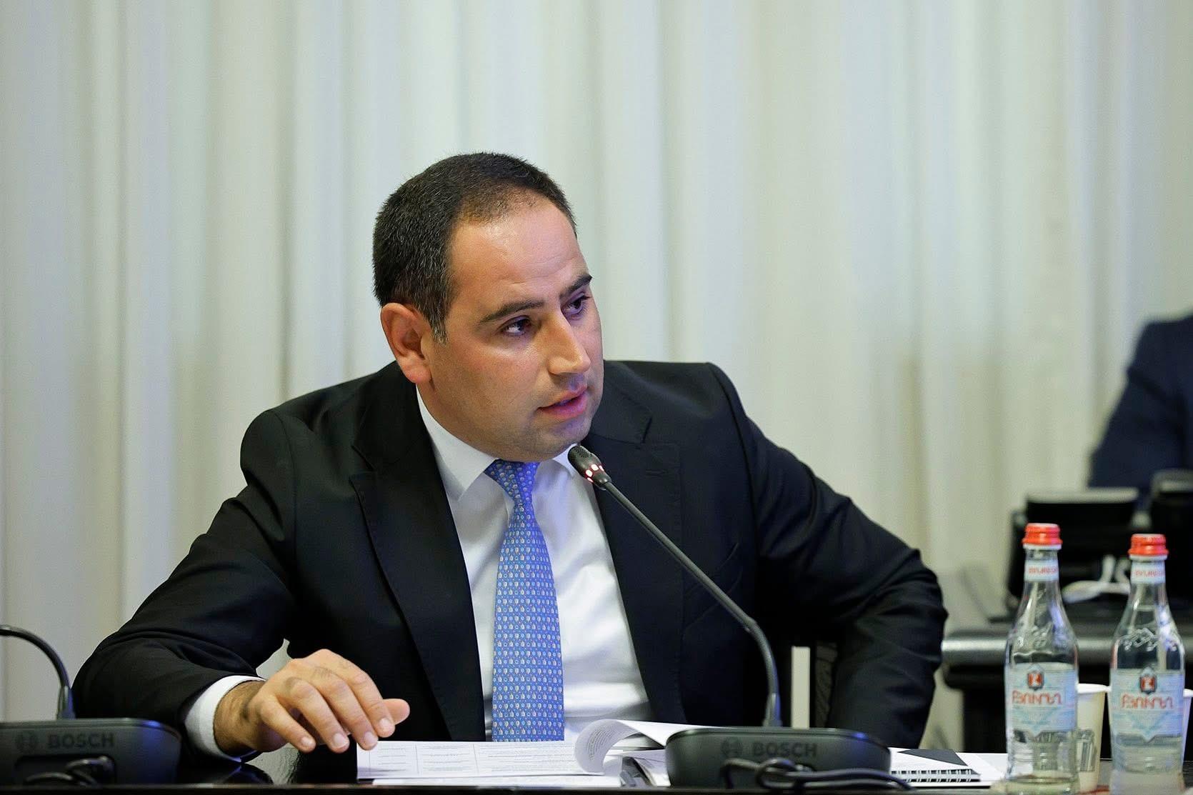 «Խոյ և Վաղարշապատ համայնքների միավորման քննարկում կա». Դավիթ Խուդաթյան