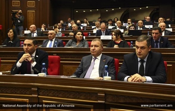 «Հրապարակ». Ինչո՞ւ «ճակատագրական» պահին ԲՀԿ-ն լքեց խրամատը