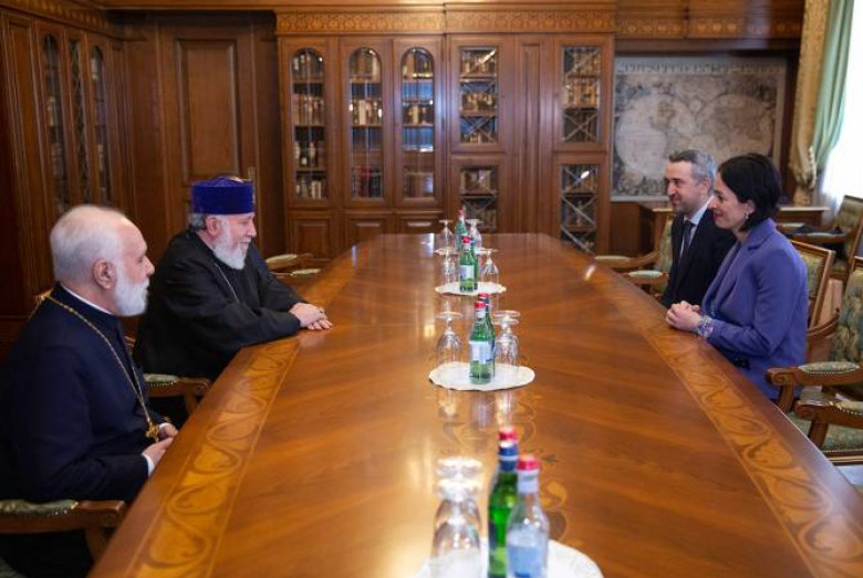  «Հայ եկեղեցու պատմություն» առարկայի վերաբերյալ ընդհանուր հայտարարի չեն եկել Գարեգին Բ-ի հետ․ «Փաստ»