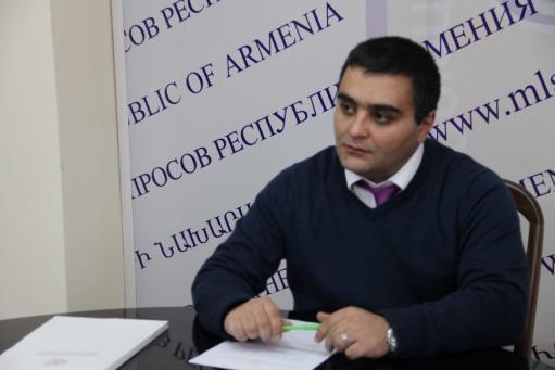 Հնարավորինս խուսափեք սոցիալական ապահովության օղակներ այցելելուց. փոխնախարար 