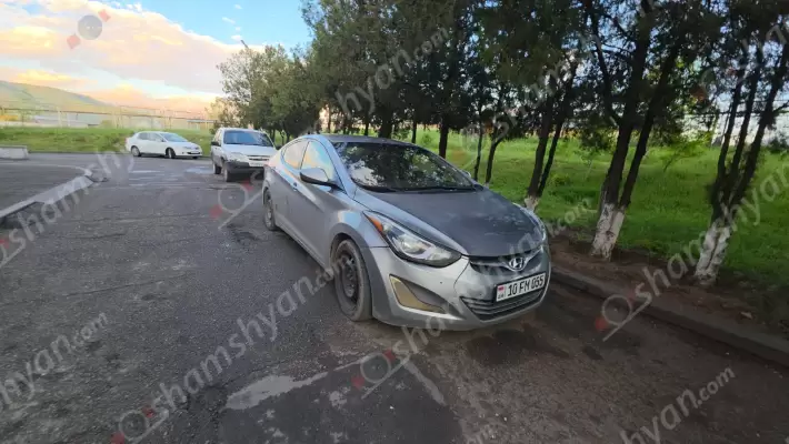 Արտակարգ դեպք Աբովյանում. ծննդատան նախկին տնօրենը մարմնի տարբեր հատվածներում ստացած ծակած վերքերով տեղափոխվել է հիվանդանոց