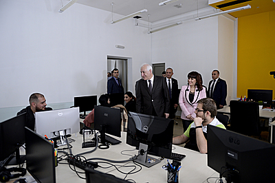 Նախագահ Վահագն Խաչատուրյանն այցելել է Գյումրու տեխնոլոգիական կենտրոն