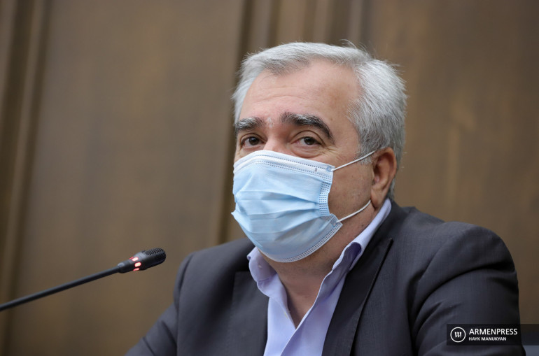 Անդրանիկ Քոչարյանի՝ էթիկայի կանոնների խախտման առնչությամբ լրագրողը դիմել է ԱԺ նախագահին