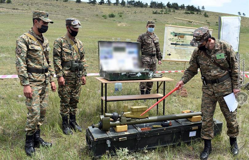 Ցուցադրական պարապմունքներ՝ երկրորդ զորամիավորումում