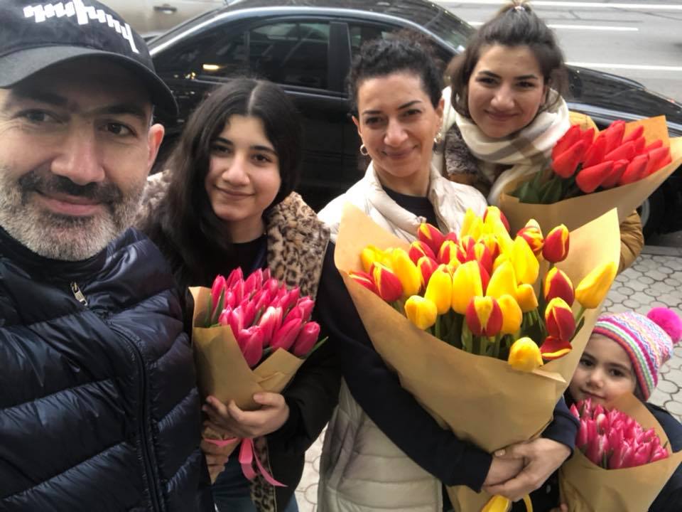 Վարչապետն ընտանիքով մեկնել է Ծաղկաձոր (լուսնկարներ)