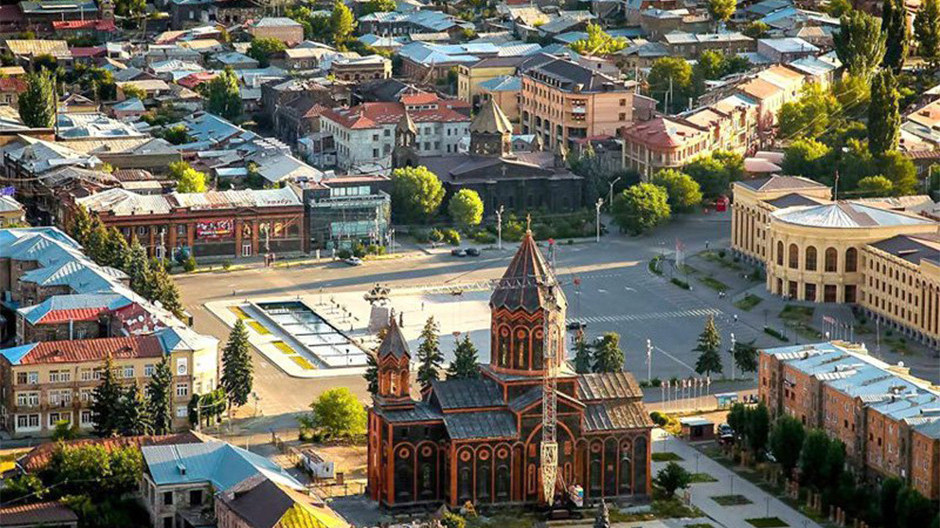 Գյումրիի քաղաքապետարանի աշխատակիցները մտադիր են դաշինք կազմել՝ առանց քաղաքապետի․«Իրավունք»