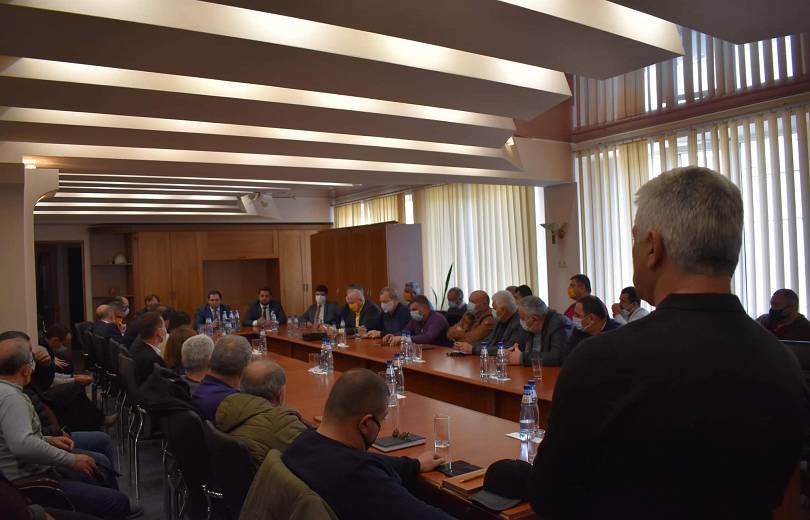 ՀՀ-ում պղնձաձուլարան ունենալը շատ սկզբունքային է. փոխվարչապետը խոսել է նոր կառուցվող պղնձաձուլարանի վայրի մասին