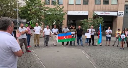 Եվրոպաբնակ ադրբեջանցիները սկսել են բողոքի ակցիաներ իրականցնել ընդդեմ Իլհամ Ալիևի