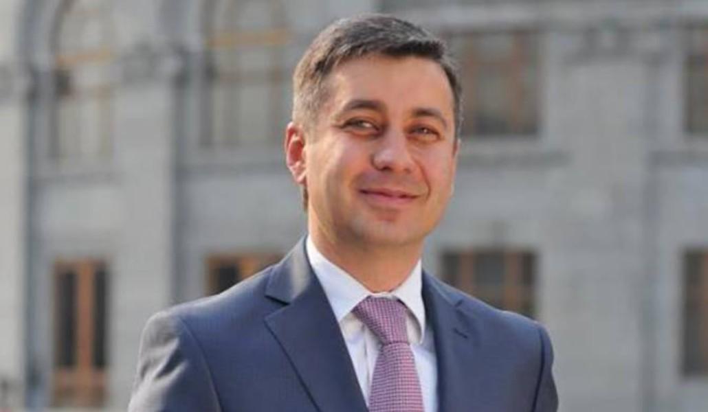 «Ժողովուրդ». Վարչապետի նախկին խոսնակը լրատվական կայք է բացում. Արդեն թիմ է հավաքում