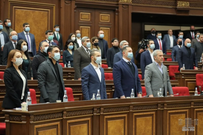 Առաջնային մտահոգությունը՝ «ո՞նց ենք վարկերը փակելու». «Փաստ»