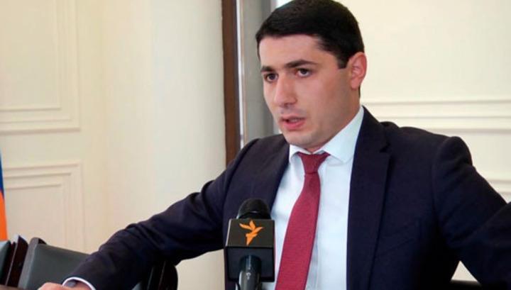 Արգիշտի Քյարամյանն անդրադարձել է Տիգրան Առաքելյանի կողմից իր հասցեին հնչող մեղադրանքներին