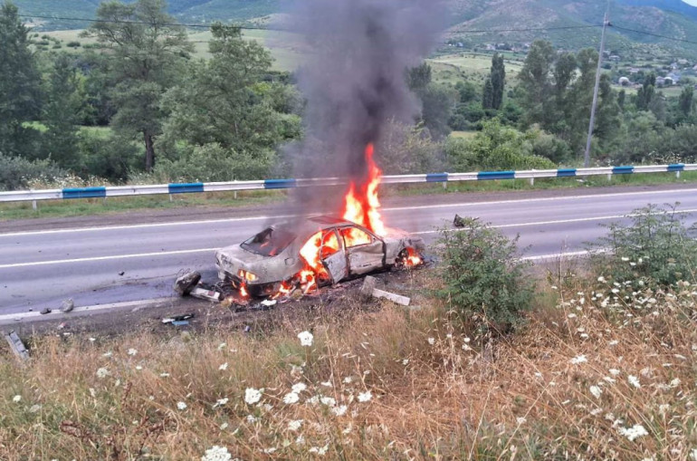 Նոյեմբերյան-Պտղավան ավտոճանապարհին ավտոմեքենա է այրվել
