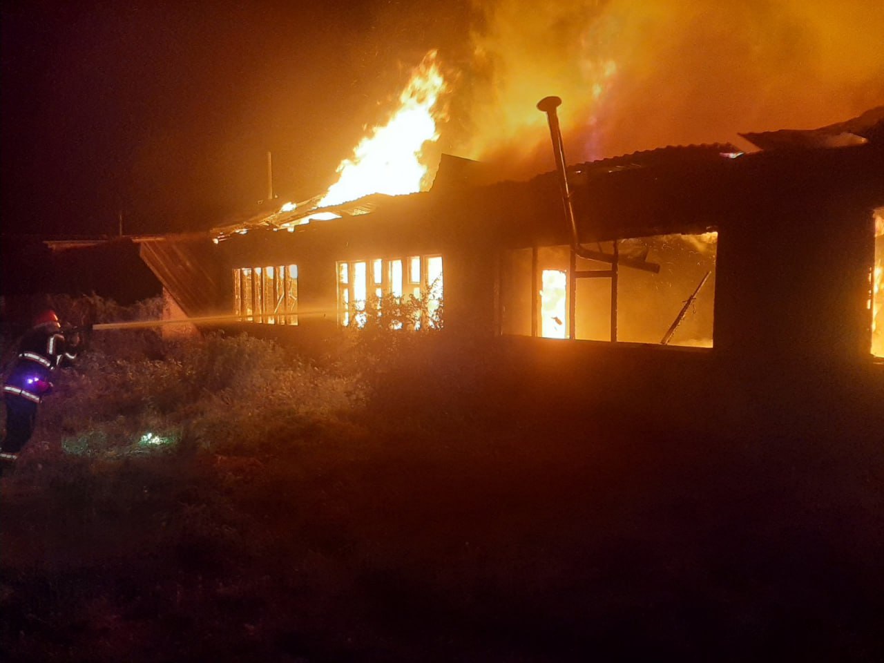 Ամրակից գյուղում այրվել է բնակելի տուն