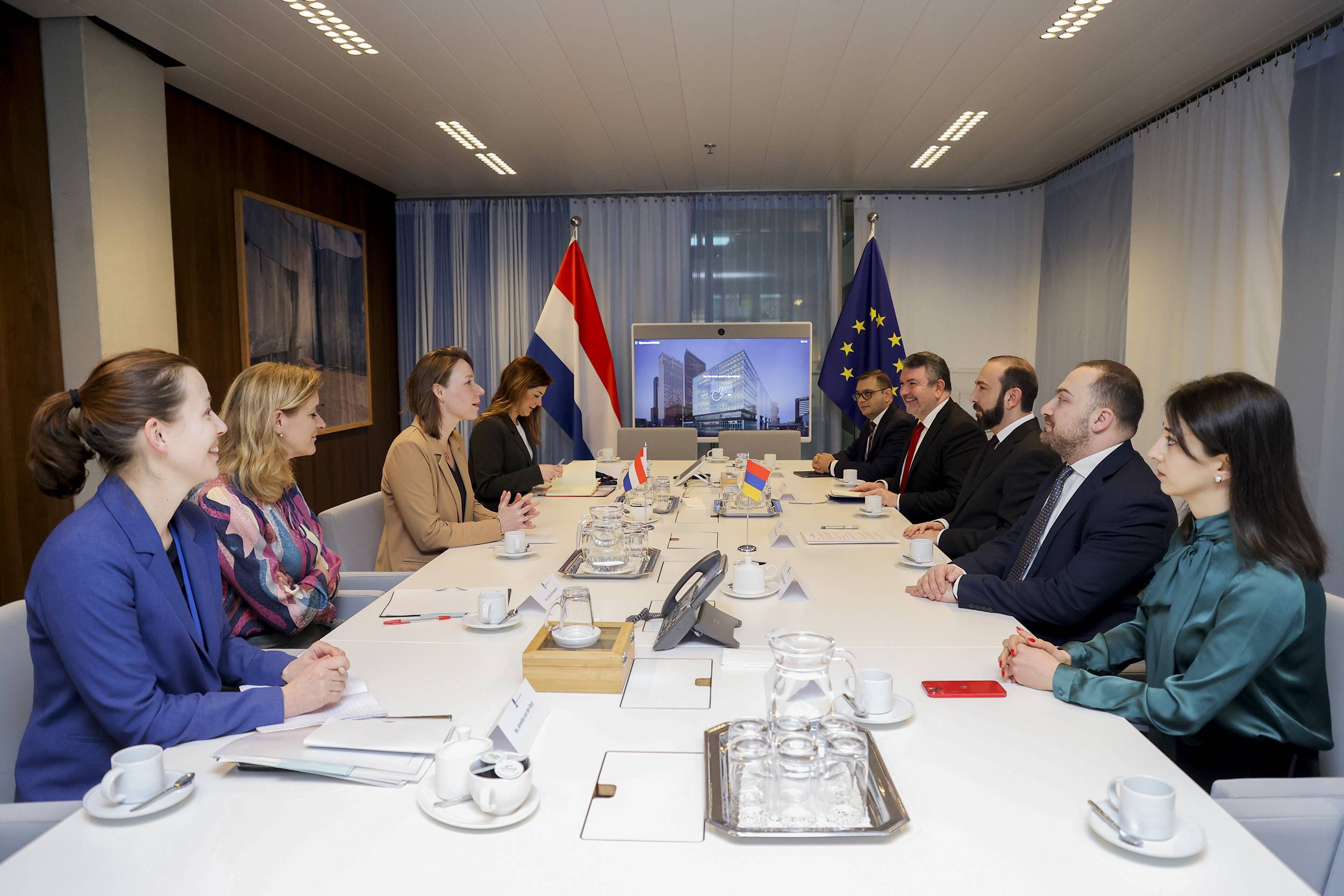 Министры иностранных дел РА и Нидерландов обсудили вопросы, касающиеся отношений между Арменией и ЕС