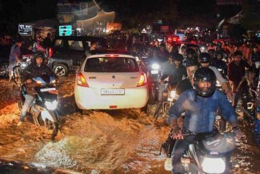 Հնդկաստանում հորդ անձրևների հետևանքով զոհերի թիվը հասել է 81-ի
