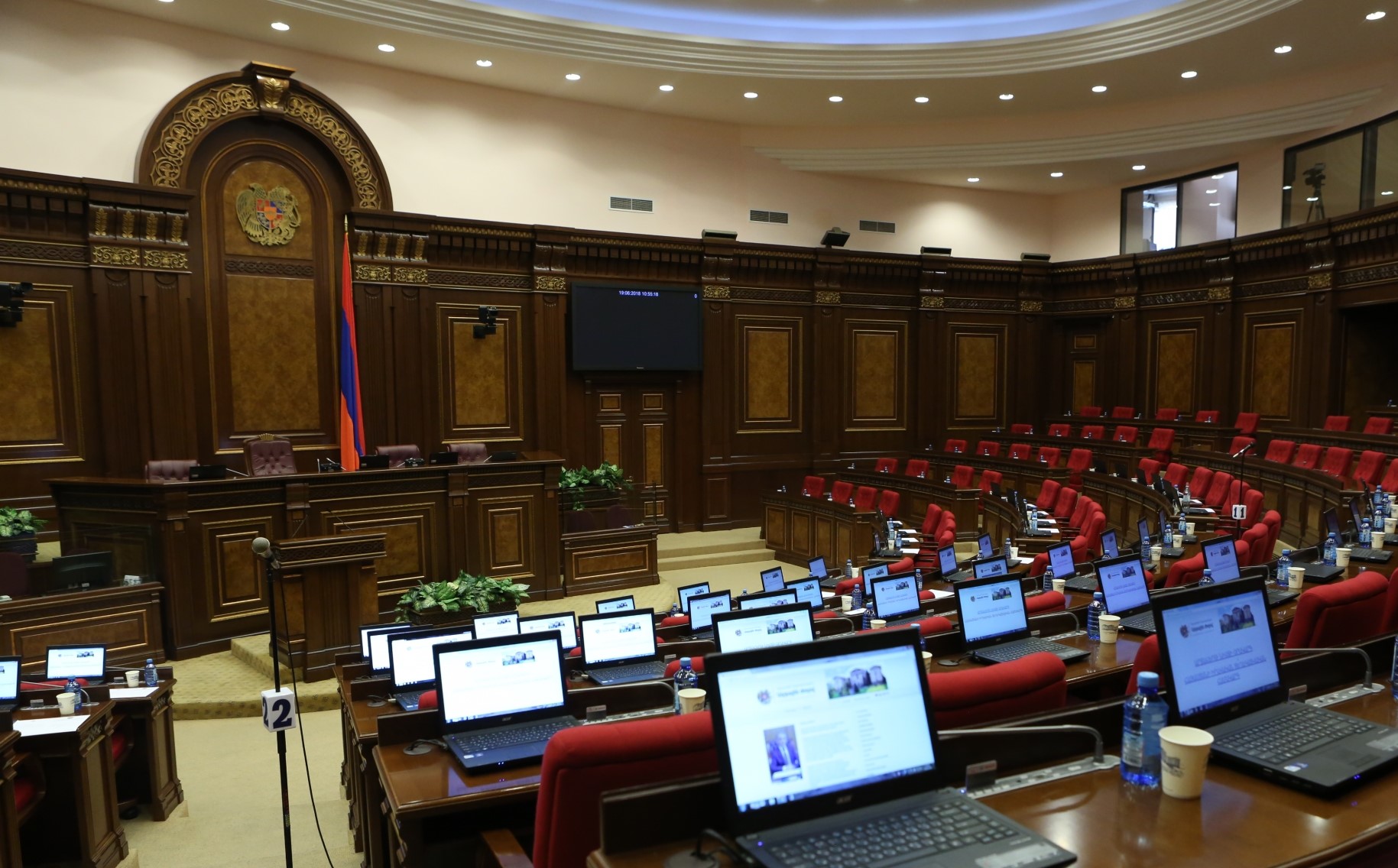 ԱԺ-ն մի շարք փոփոխություններ է հաստատել օրենքներում, այդ թվում՝ «Զենքի մասին» աղմկահարույց օրինագիծը