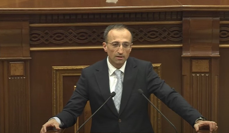Դուք չեք ուզում, որ մենք ունենանք սահման, որ հեշտ լինի մեզ տարբեր պետությունների տակ պառկեցնելը. Արսեն Թորոսյանը՝ ընդդիմությանը