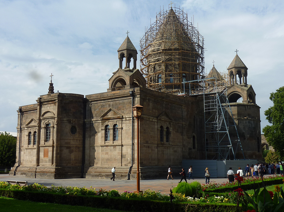 Կառավարությունը Մայր տաճարի շինաշխատանքը բարեգործական է ճանաչել փետրվարին. ՀԱԵ-ի պատասխանը Աշոտյանին