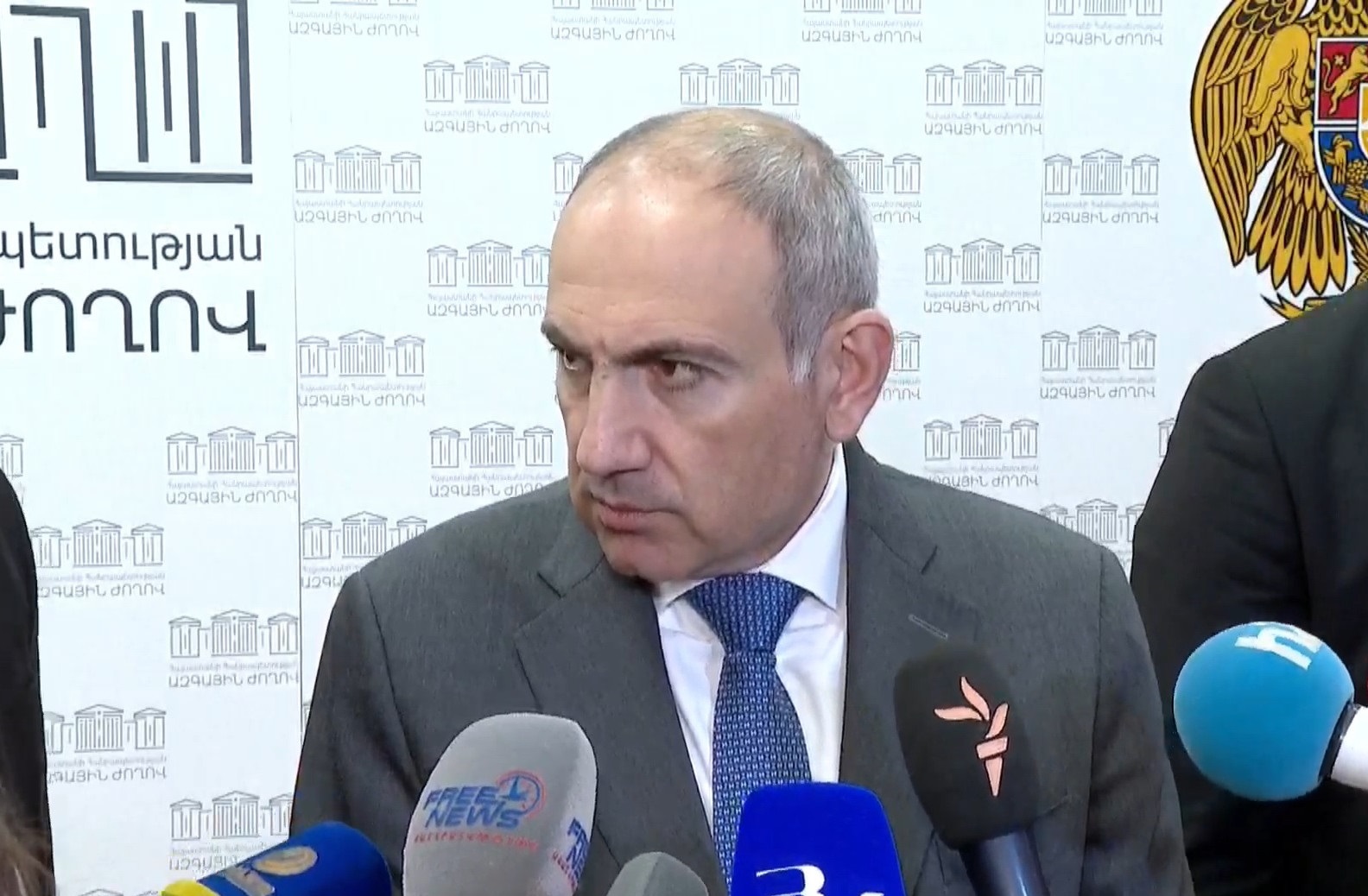 Մեր ընկալմամբ դա կարող է լինել մոնիթորինգի գործառույթ. Փաշինյանը՝ երրորդ ուժի կողմից ճանապարհ վերահսկելու մասին