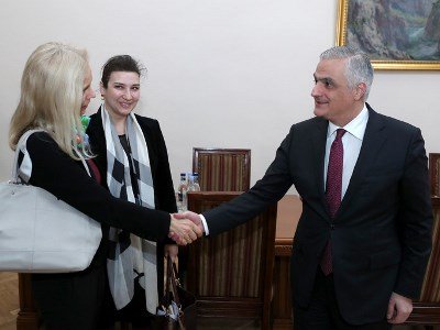 Մհեր Գրիգորյանը DEG-ի փոխնախագահի հետ քննարկել է ՀՀ-ում կապիտալի լիարժեք շուկա ունենալու հարցը